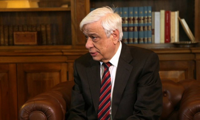 Στις πληγείσες περιοχές των Σερρών ο Παυλόπουλος