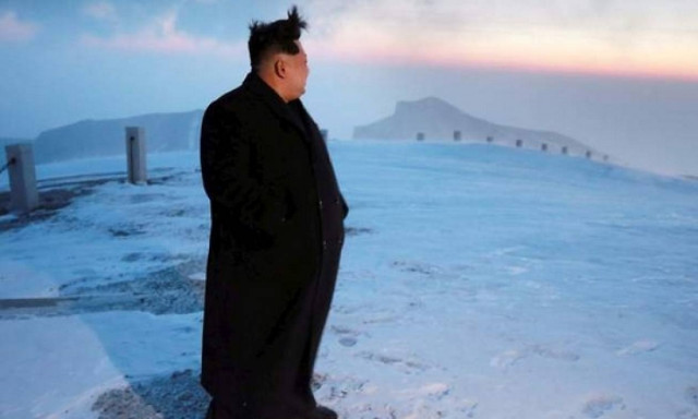 Ο Κιμ στο ψηλότερο βουνό της Βορείου Κορέας (photos)