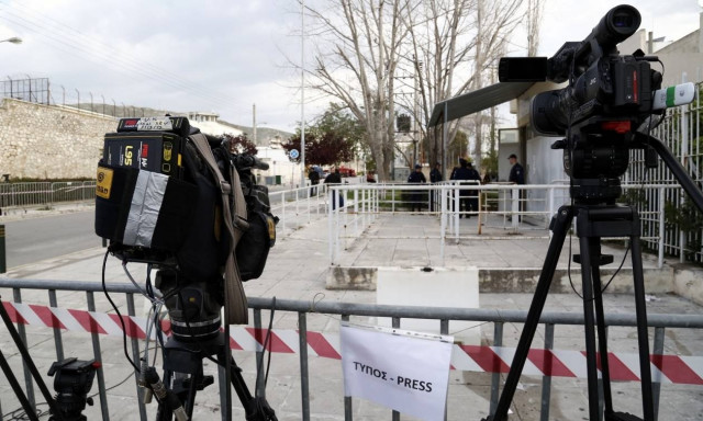 Διεκόπη για τις 7 Μαΐου η δίκη της Χρυσής Αυγής (video)