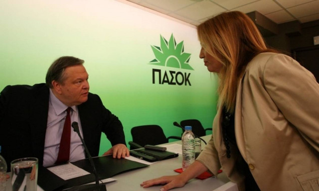 «Εμφύλιος» Βενιζέλου-Φώφης απειλεί με (νέα) διάσπαση το ΠΑΣΟΚ!