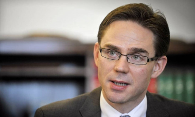 Στην Αθήνα για το… πακέτο ο Κατάινεν