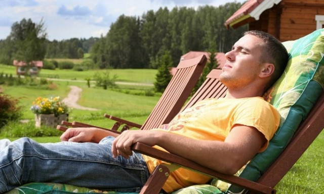 Σελήνη στον Ταύρο: Το δικαίωμα στην τεμπελιά