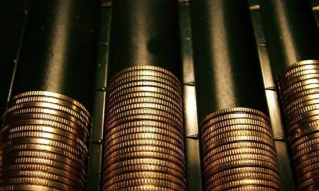 ΤτΕ: Έλλειμμα 918 εκατ. ευρώ στο α΄ τρίμηνο του 2015