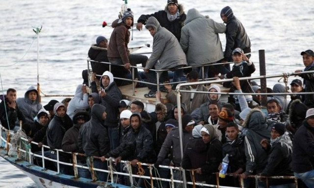 Τουρκία: Η ακτοφυλακή διέσωσε στη θάλλασσα 30 σύρους πρόσφυγες