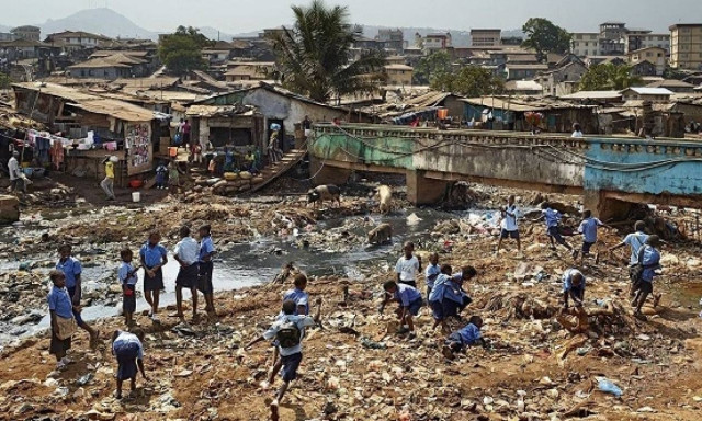 Δεν είναι όλες οι σχολικές αυλές ίδιες (photos)