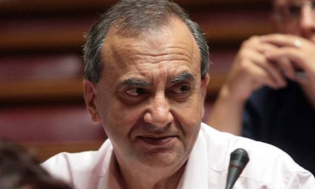 Στρατούλης: «Μαύρες τρύπες» στα ταμεία από τις εθελούσιες των τραπεζών