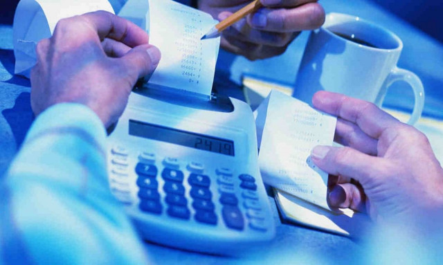 Πώς θα γλιτώνουν οι επιχειρήσεις τον «προληπτικό φόρο» 26%