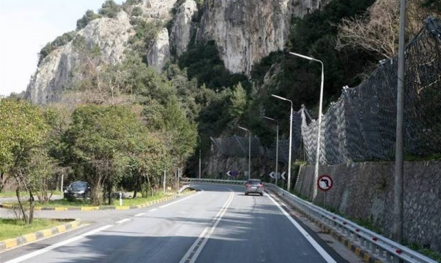 Κλειστή και σήμερα η κοιλάδα των Τεμπών