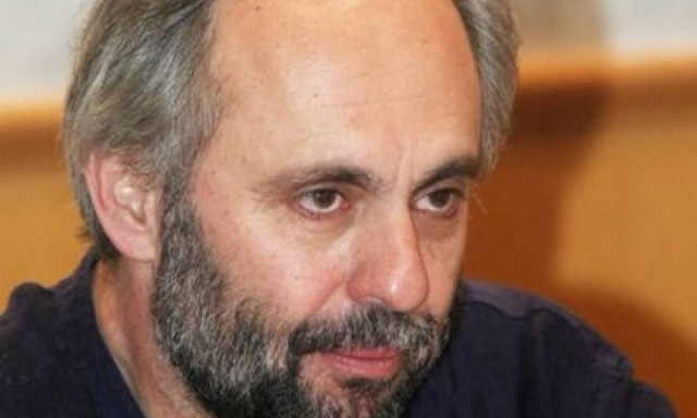 Προσφυγή Χατζάκη στα πολιτικά δικαστήρια