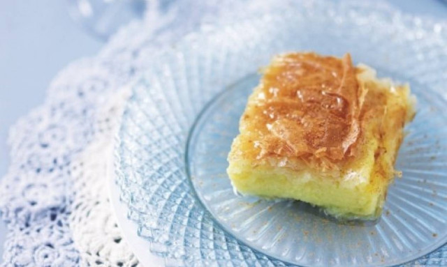 Γαλακτομπούρεκο, από την Ιωάννα Σταμούλου!