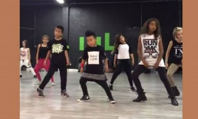 Αυτός είναι ο πιο εντυπωσιακός χορός που έχετε δει! Και είναι μόνο 8 χρονών! (βίντεο)