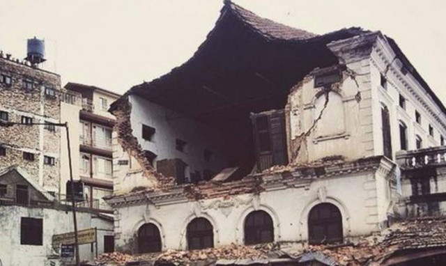 Η  Google αρωγός στην εύρεση αγνοουμένων από το σεισμό στο Νεπάλ (photo)