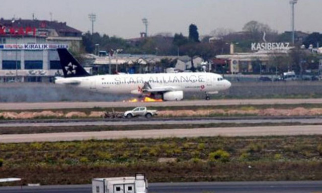 Θρίλερ με αεροπλάνο που τυλίχτηκε στις φλόγες λίγο μετά την απογείωση (Video-Photos)