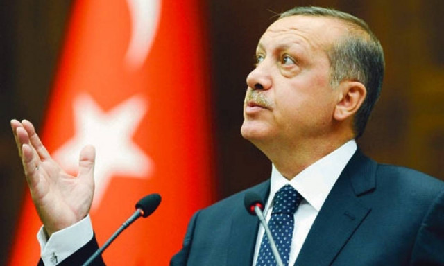 Εξομαλύνθηκε τηλεφωνικά η αντιπαράθεση Ερντογάν- Ακιντζί