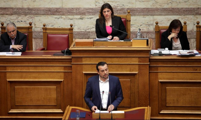 Έρχεται νομοσχέδιο για τις τηλεοπτικές άδειες