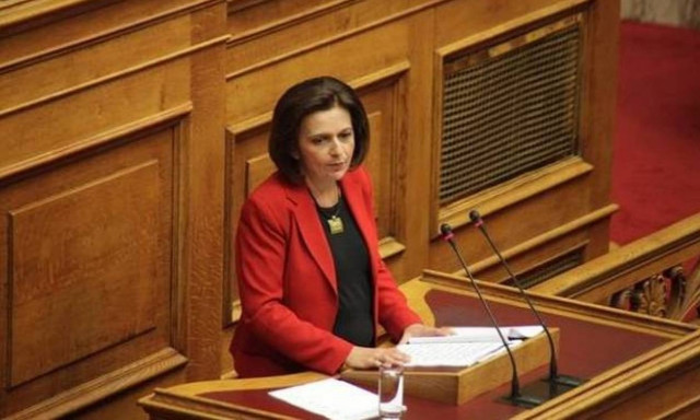 Χρυσοβελώνη: Προκαλούν θλίψη όσοι υιοθετούν τις επιθέσεις κατά του Βαρουφάκη