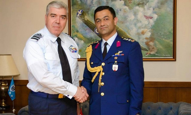 Συνάντηση Αρχηγού ΓΕΑ με τον Αεροπορικό Ακόλουθο της Τουρκίας