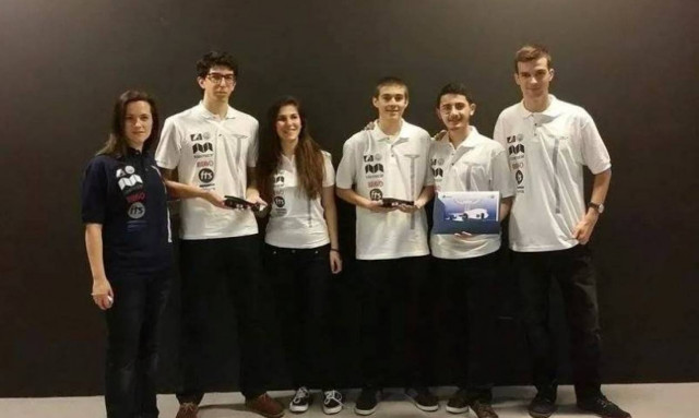 Volkswagen: H Kosmocar κοντά στους νέους και τo F1 in Schools