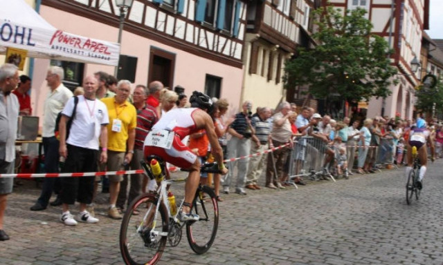 Γερμανία: Απετράπη επίθεση ισλαμιστών στον ποδηλατικό αγώνα της Φρανκφούρτης