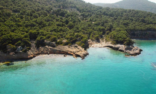 Πρωτομαγιά 2015: Το «Αγκίστρι» προσφέρει δωρεάν διαμονή