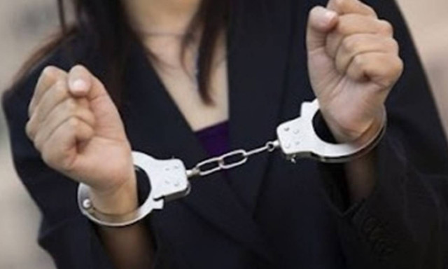 Ηράκλειο: Σύλληψη 55χρονης για μεγάλη απάτη - Απέσπασε πάνω από 50 χιλιάδες ευρώ