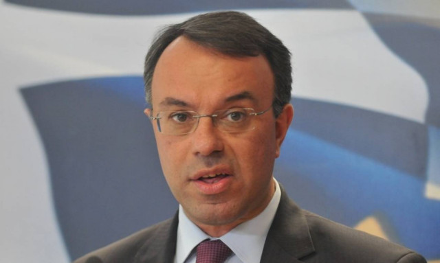 Παραλήρημα κινδυνολογίας από Σταϊκούρα: H κυβέρνηση θα υπογράψει νέο μνημόνιο