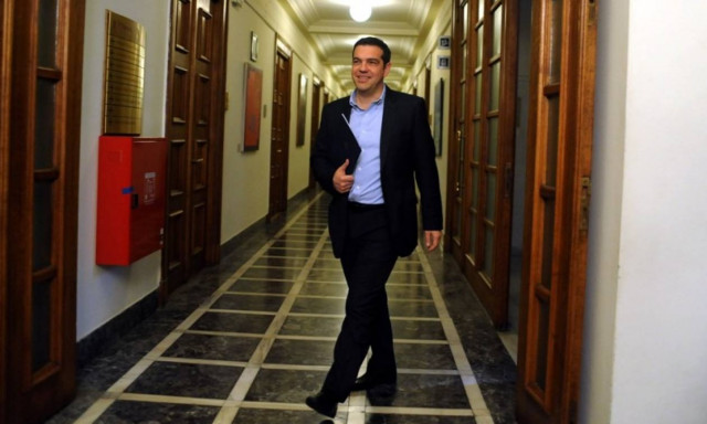 Νέες επαφές Τσίπρα με υψηλά κλιμάκια των δανειστών