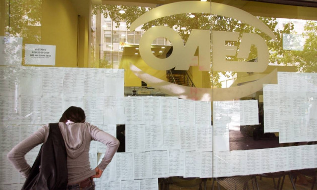 Σταθερός ο αριθμός των εγγεγραμμένων ανέργων το Μάρτιο