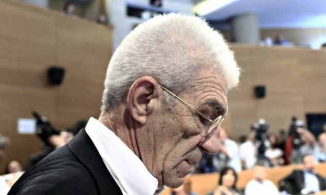 Με θηλιές στο λαιμό διαμαρτυρήθηκαν στον Μπουτάρη μέλη των ΑΝΕΛ (pics-video)