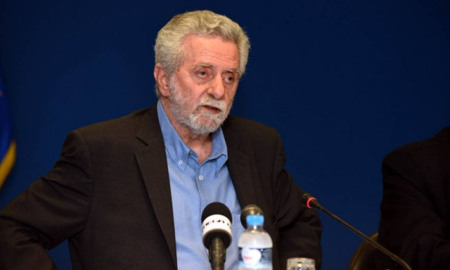 Μείωση στις τιμές των ακτοπλοϊκών εισιτηρίων ανακοίνωσε η Κυβέρνηση