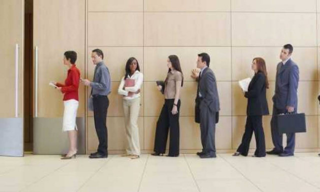 Πρόγραμμα κατάρτισης και πρακτικής εξάσκησης για 3.600 άνεργους έως 24 ετών