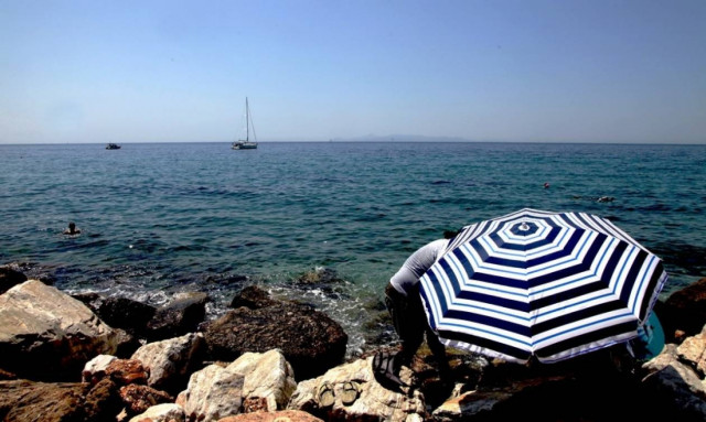 Ηλιόλουστος ο καιρός της Τρίτης - Ανεβαίνει και άλλο η θερμοκρασία