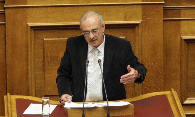 Μάρδας: «Φωτογράφισε» βουλευτές του ΠΑΣΟΚ για την υπόθεση των 80.000 ευρώ