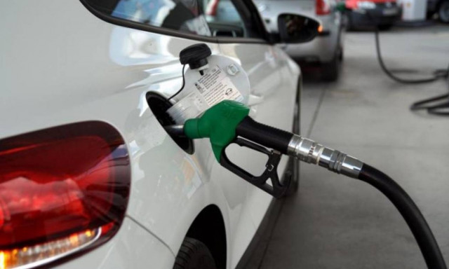 Τέλη κυκλοφορίας: Δεν φορολογούνται τα diesel