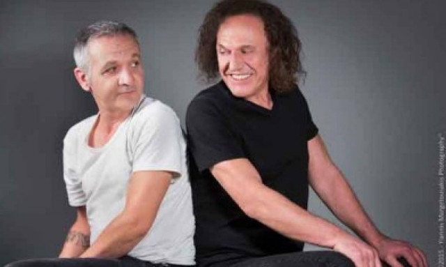 Βασίλης Παπακωνσταντίνου και Χρήστος Θηβαίος σε καλοκαιρινή περιοδεία