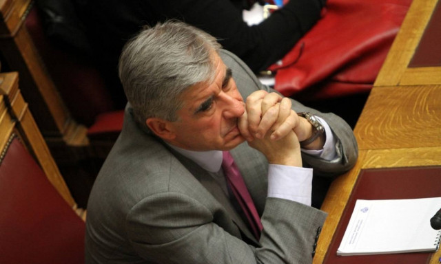 Βγάλτε στη φόρα τους κλέφτες να τους ξέρουμε