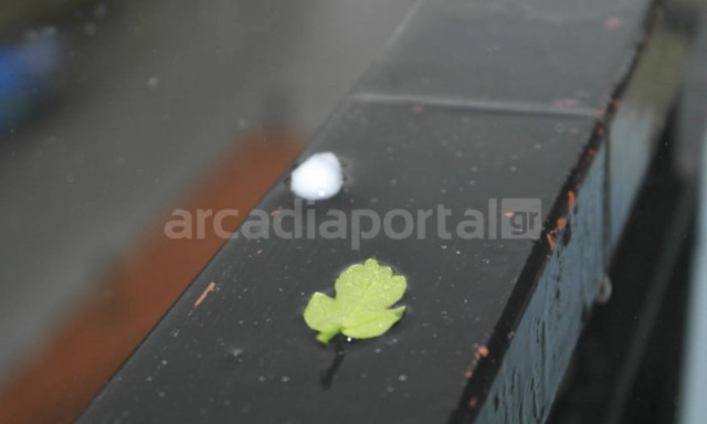 Χαλαζόπτωση στην Τρίπολη (photos&video)