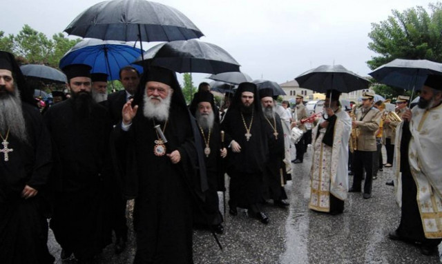 Ιερώνυμος: Ο ελληνικός λαός αντέχει - Θα ξεπεράσουμε τις δυσκολίες