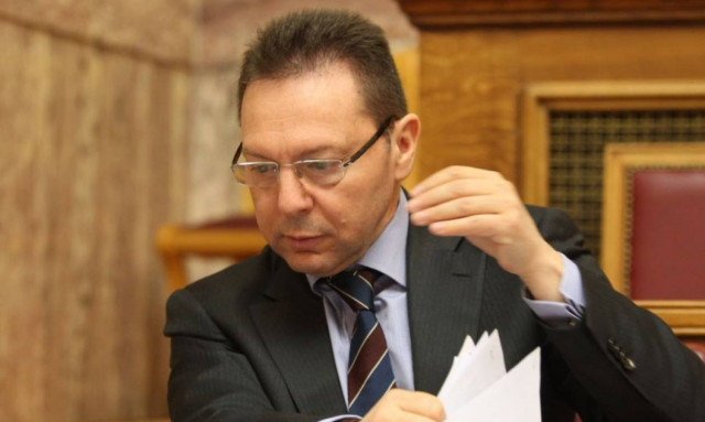 Η Εφ. Συν. επιμένει: Αυτός είναι ο συνεργάτης του Στουρνάρα που έστειλε το email!