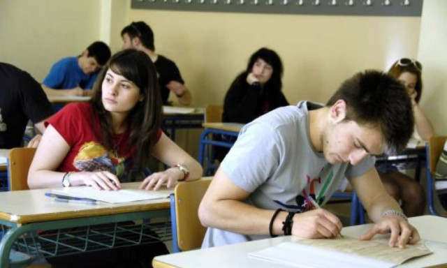 Πανελλήνιες 2015: SOS θέματα για τα Μαθηματικά Γενικής Παιδείας