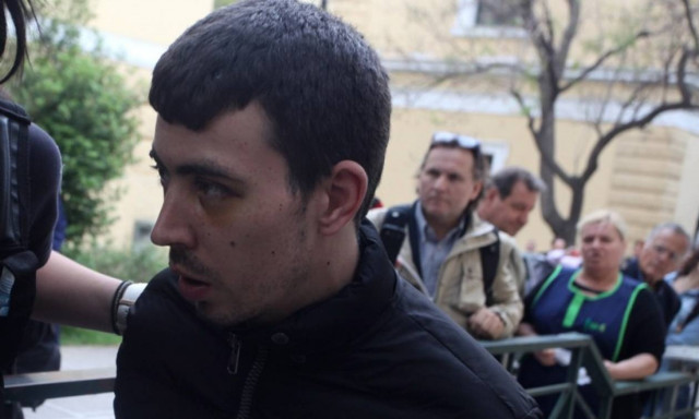 Το πορτραίτο του παιδοκτόνου «σκιαγραφεί» η γιαγιά του - Η τελευταία βόλτα της Άννυ (Videos)