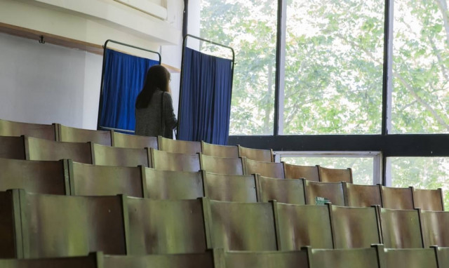 Φοιτητικές εκλογές: Η Νεολαία ΣΥΡΙΖΑ καταγγέλλει τα περιστατικά βίας στο ΑΠΘ