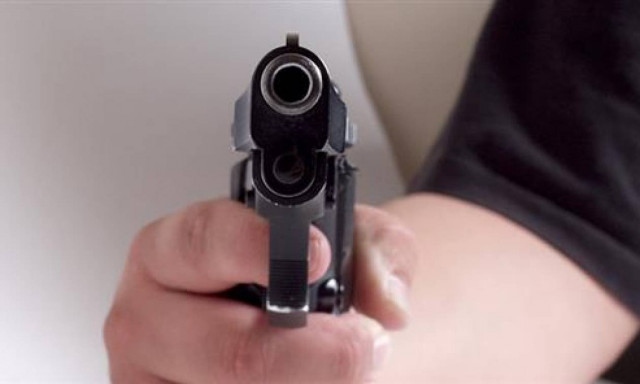 Άργος Ορεστικό: Συνελήφθησαν πατέρας και γιος για άσκοπους πυροβολισμούς