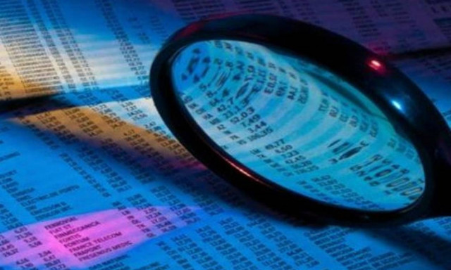 Στα «δίχτυα» του «Πόθεν Έσχες» ένας επιθεωρητής και τρεις τελωνιακοί