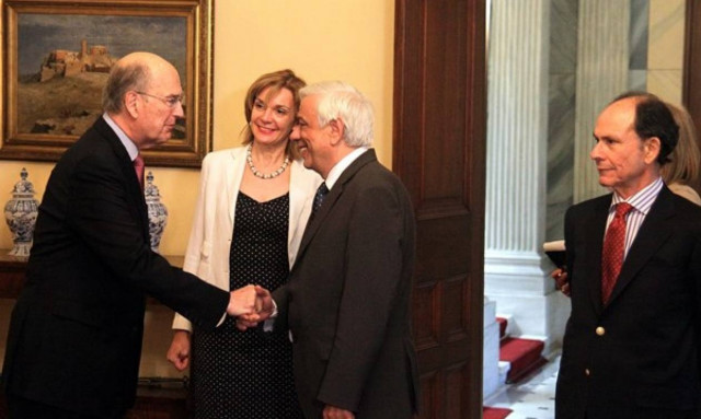 Παυλόπουλος σε πρόεδρο της ΑΧΕΠΑ: «Αυτή την κρίσιμη ώρα η πατρίδα σάς χρειάζεται»