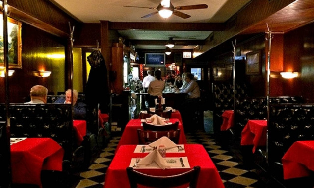 Άφησε «φιλοδώρημα» 100.000 δολάρια στο αγαπημένο του εστιατόριο