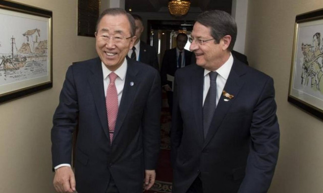 Τηλεφωνική επικοινωνία Νίκου Αναστασιάδη-Μπαν Κι Μουν