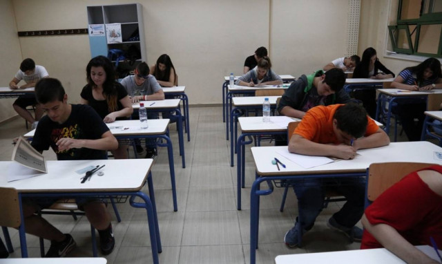 Πανελλήνιες 2015: «Καλή επιτυχία» ευχήθηκε και ο Γ. Σακελλαρίδης