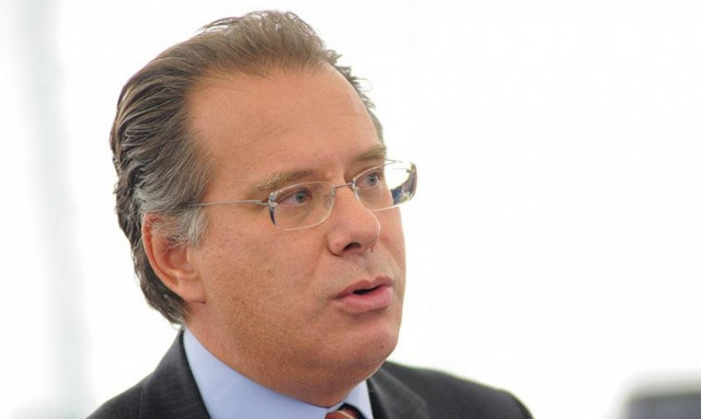 Κουμουτσάκος: Η ΝΔ ζητά ενημέρωση για τις σοβαρές εξελίξεις στα εθνικά θέματα