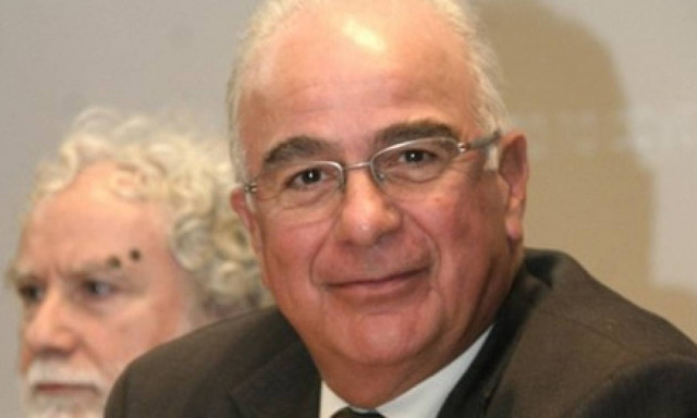 Πανελλήνιες 2015: Τι αναφέρει ο Λαμπρινουδάκης για το θέμα στη Νεοελληνική Γλώσσα